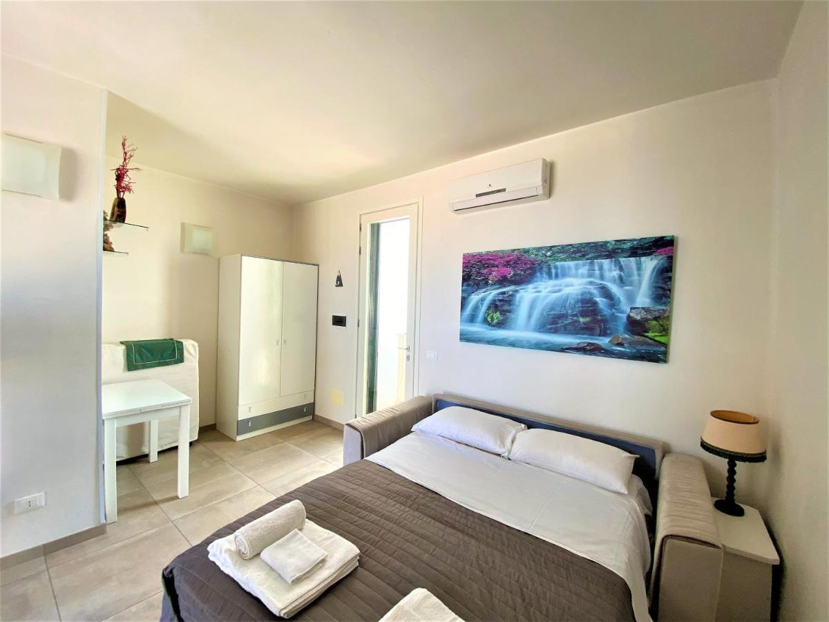 Attico Maestrale Villa Torre dell'Orso Exterior photo